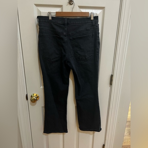Madewell Black Midrise Kick Out Jeans - Picture 2 of 6